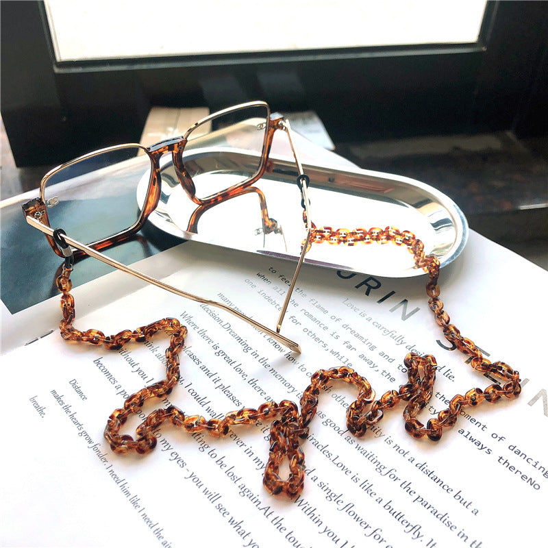 Stylish Eyewear Retainer Chain Bowlift
