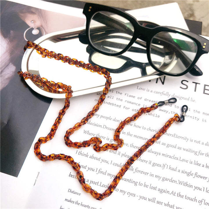 Stylish Eyewear Retainer Chain Bowlift