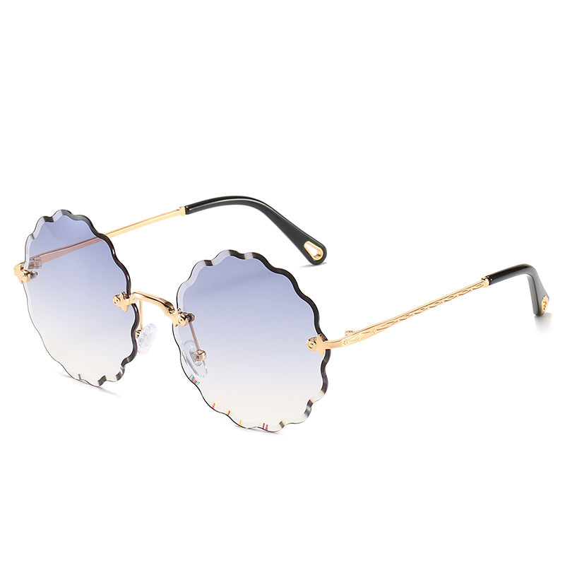 Floral-Shape Frame Sunglasses Bowlift