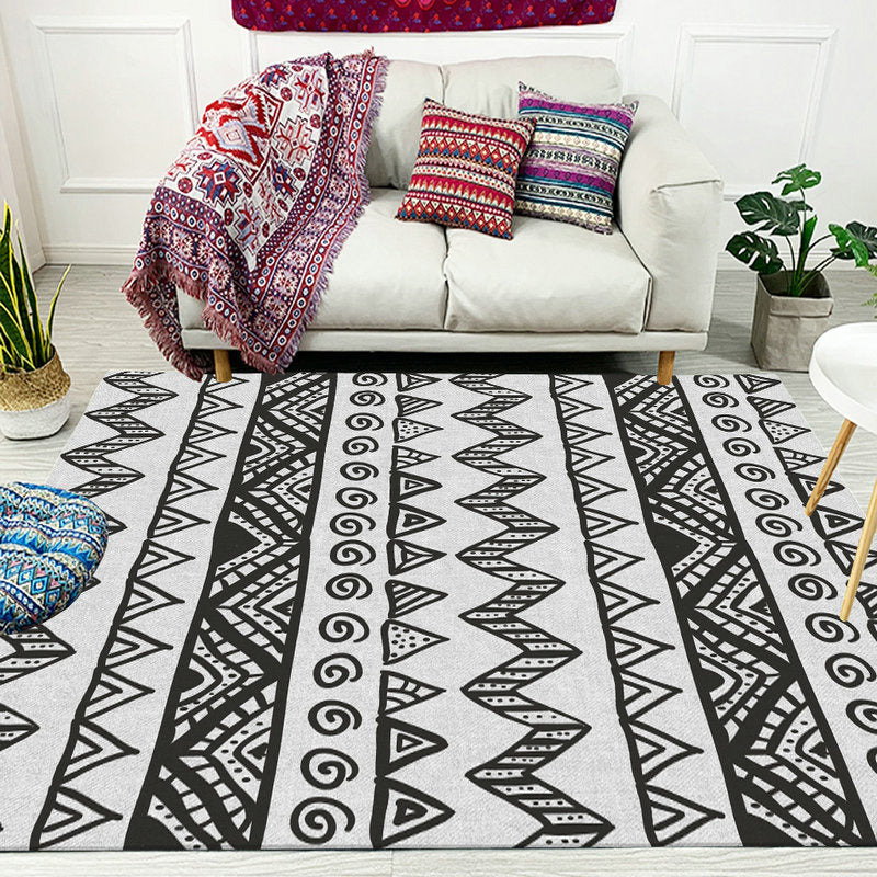 Americana Southwestern rug in gray triangle-diamond pattern rug polyester pet-friendly rug for home decor | Bowlift