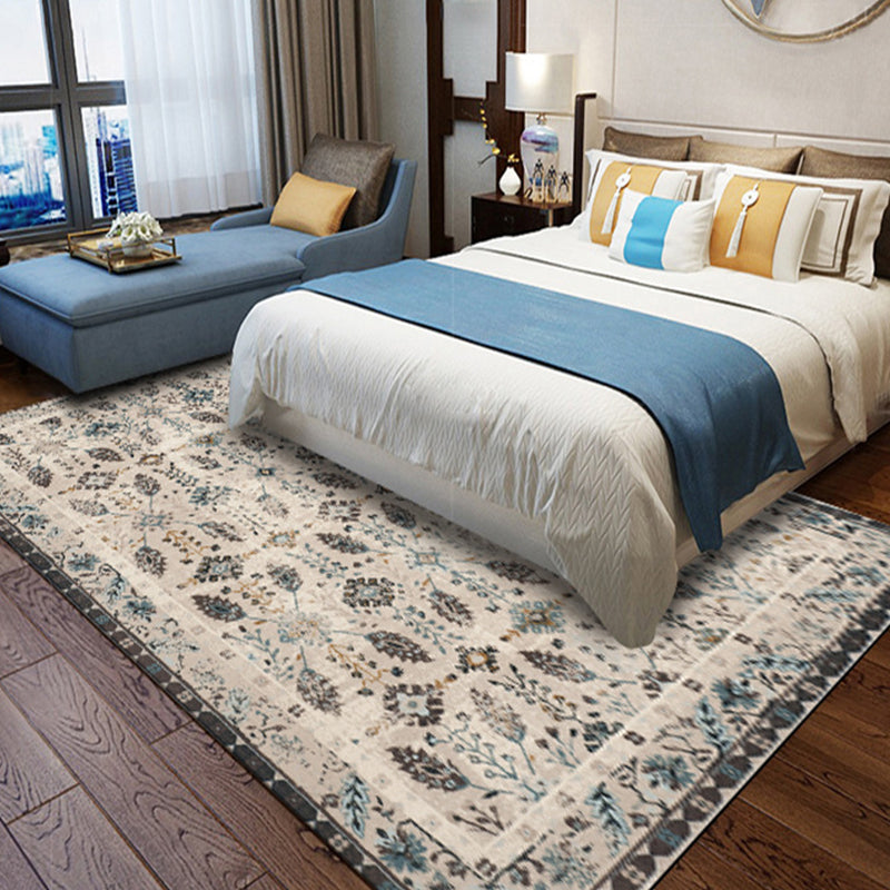 BowLift | Vintage eclectic border rug with floral and botanical polyester washable stain-resistant rug for the bedroom