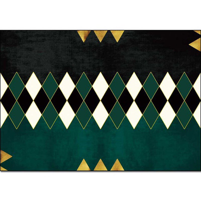 Casual plaid patterned rug Black and Green Polyester rug Machine washable Non-slip rug for the bedroom | Bowlift