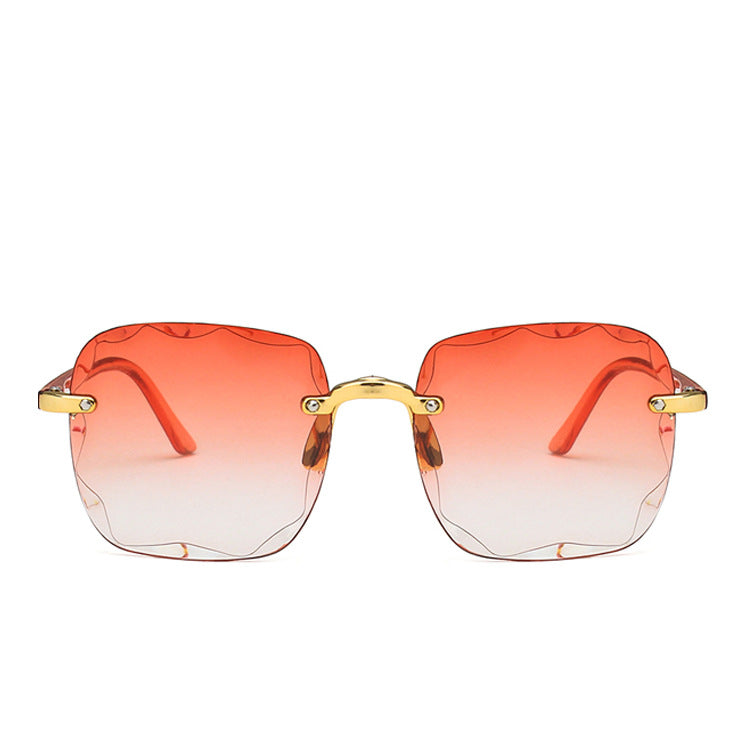 Women's trendy square sunglasses with luxurious metal frame Bowlift