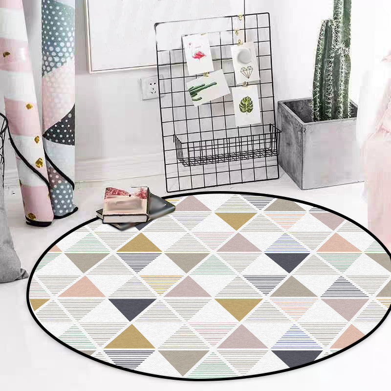 Modern living room rug in ivory geometric triangle striped pattern rug polyester anti-slip backing area rug | Bowlift