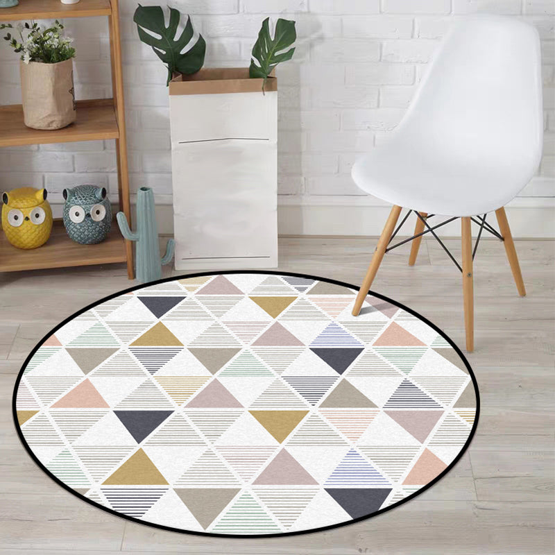 Modern living room rug in ivory geometric triangle striped pattern rug polyester anti-slip backing area rug | Bowlift