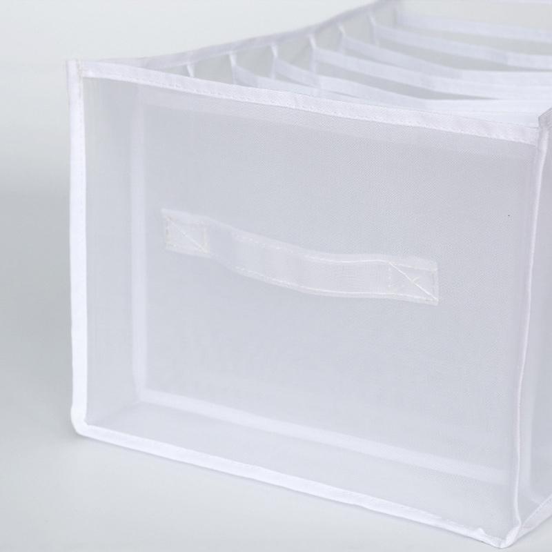 BowLift | Dress storage made of mesh