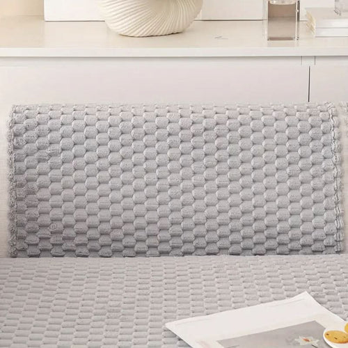 BowLift | CozySlip - The ultimate non-slip sofa cover for more comfort and style