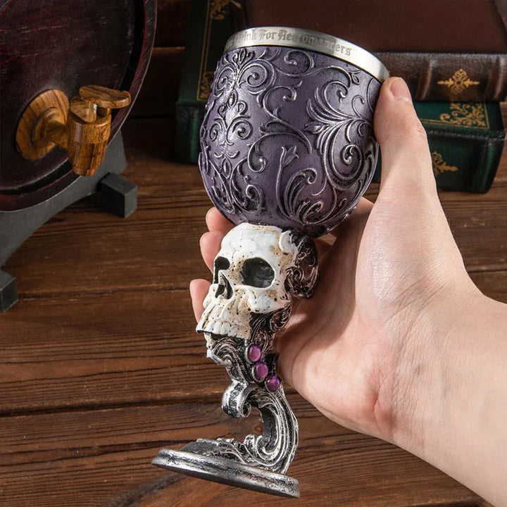 BowLift | 3D carved vintage Champagne Glass