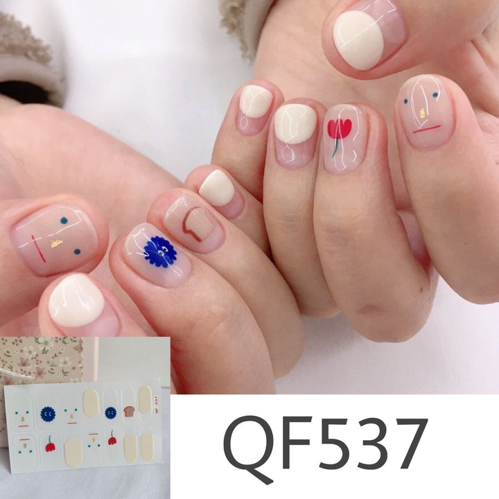 Artificial nail art with star design Bowlift