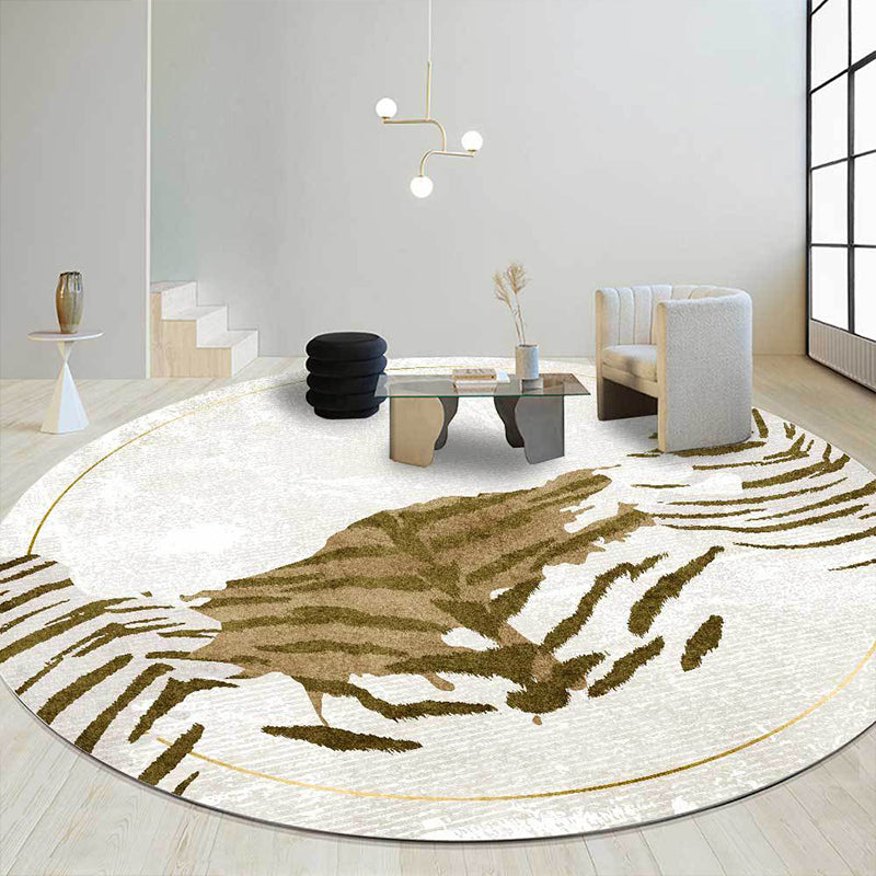Novelty Tiger Print Rug Brown Polyester Rug Machine Washable Non-Slip Rug for the Bedroom | Bowlift