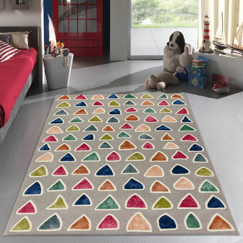 Modern living room carpet in gray Irregular triangle pattern Carpet Polyester Machine washable Non-slip area rug | Bowlift