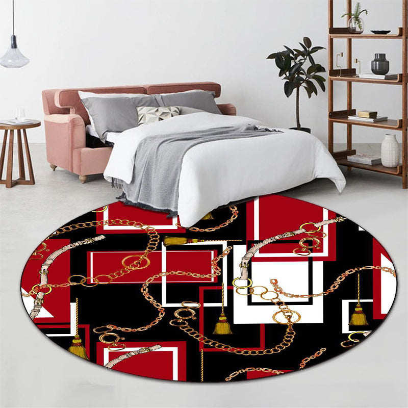 Modern living room rug in red and black rectangular rug with chain belt pattern polyester stain-resistant non-slip rug for the area | Bowlift