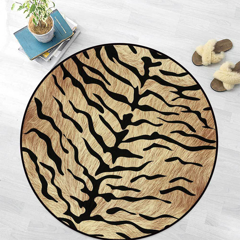Unique tiger print pattern rug brown simple rug polyester washable non-slip backing rug for the living room | Bowlift