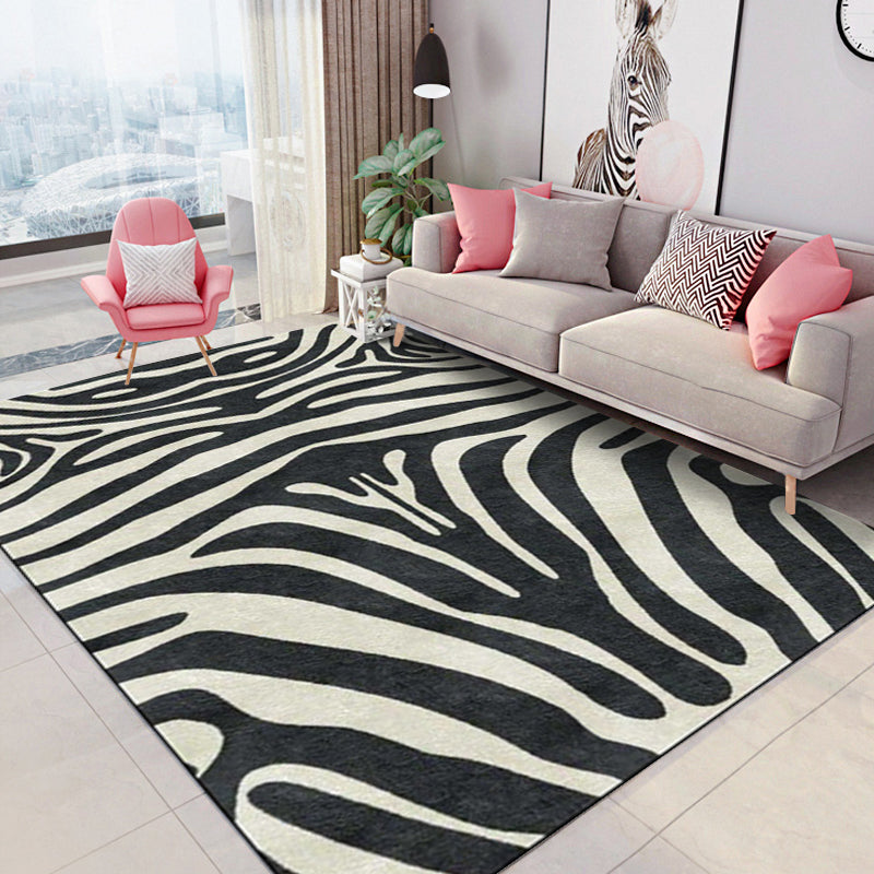 Contemporary Zebra Stripe Rug Black and White Polyester Rug Machine Washable Non-Slip Rug for the Bedroom | Bowlift