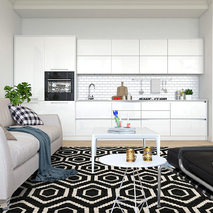 Nordic Modern Rug in Black Geometric Pattern Rug Polyester Machine Washable Non-Slip Rug for Home Decor | Bowlift