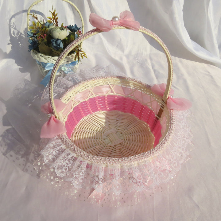 Decorative Lace Trimmed Wicker Basket Bowlift