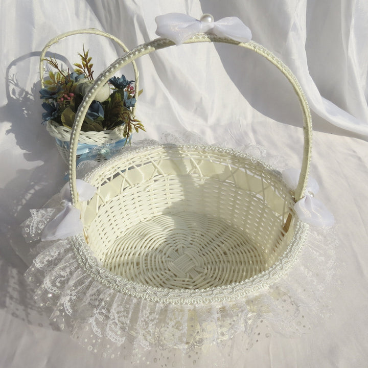 Decorative Lace Trimmed Wicker Basket Bowlift