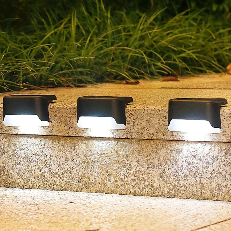 BowLift | Waterproof Stair Solar Lights for Outdoors (4 pieces)