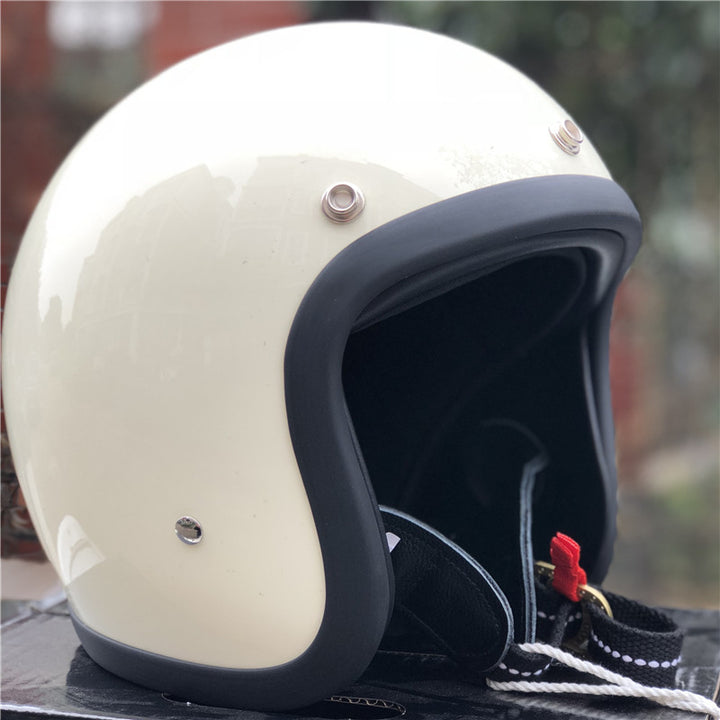 Classic Half-Shell Motorcycle Helmet Bowlift