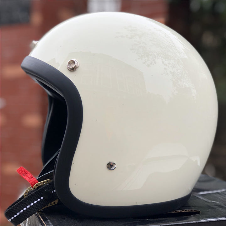Classic Half-Shell Motorcycle Helmet Bowlift