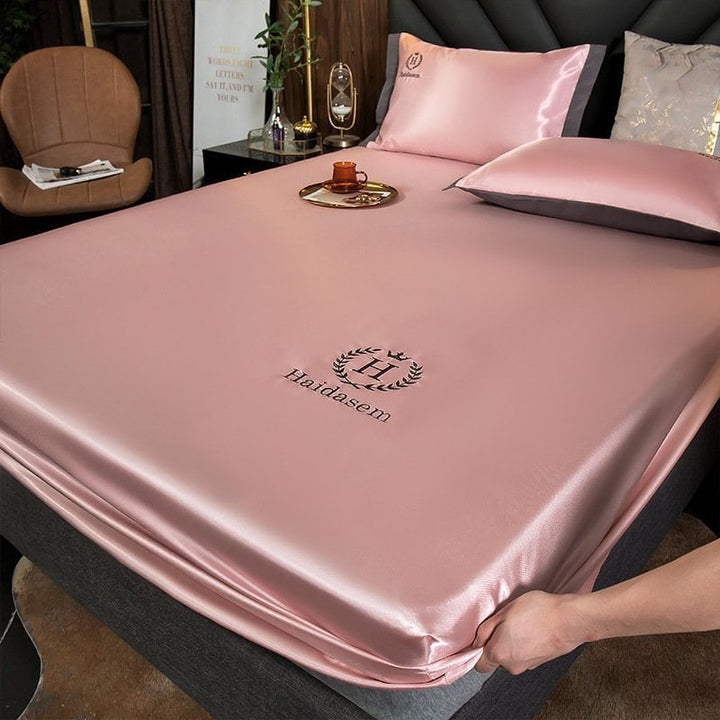 BowLift | VelvetDream™ Breathable Silk Elegance