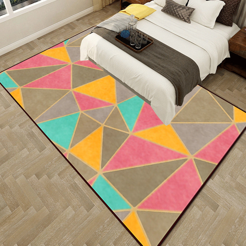 Brown bedroom carpet modern color block triangle pattern carpet polyester stain-resistant carpet | Bowlift