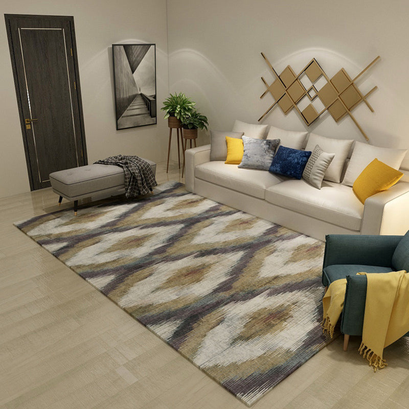 Pink and brown bedroom rug Modern abstract diamond pattern rug Polyester non-slip backing rug | Bowlift