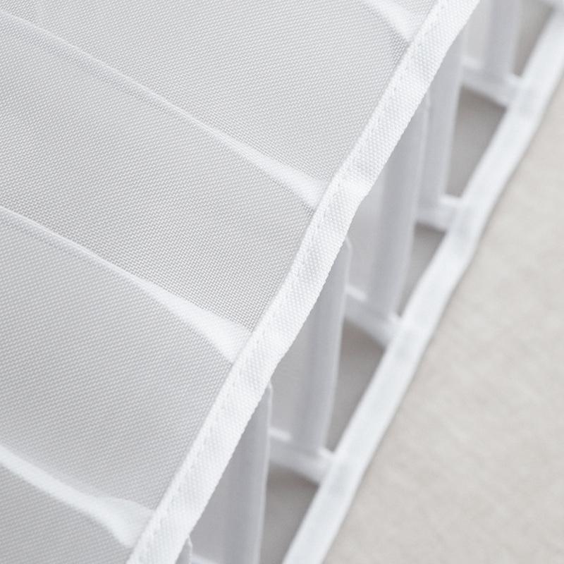 BowLift | Dress storage made of mesh