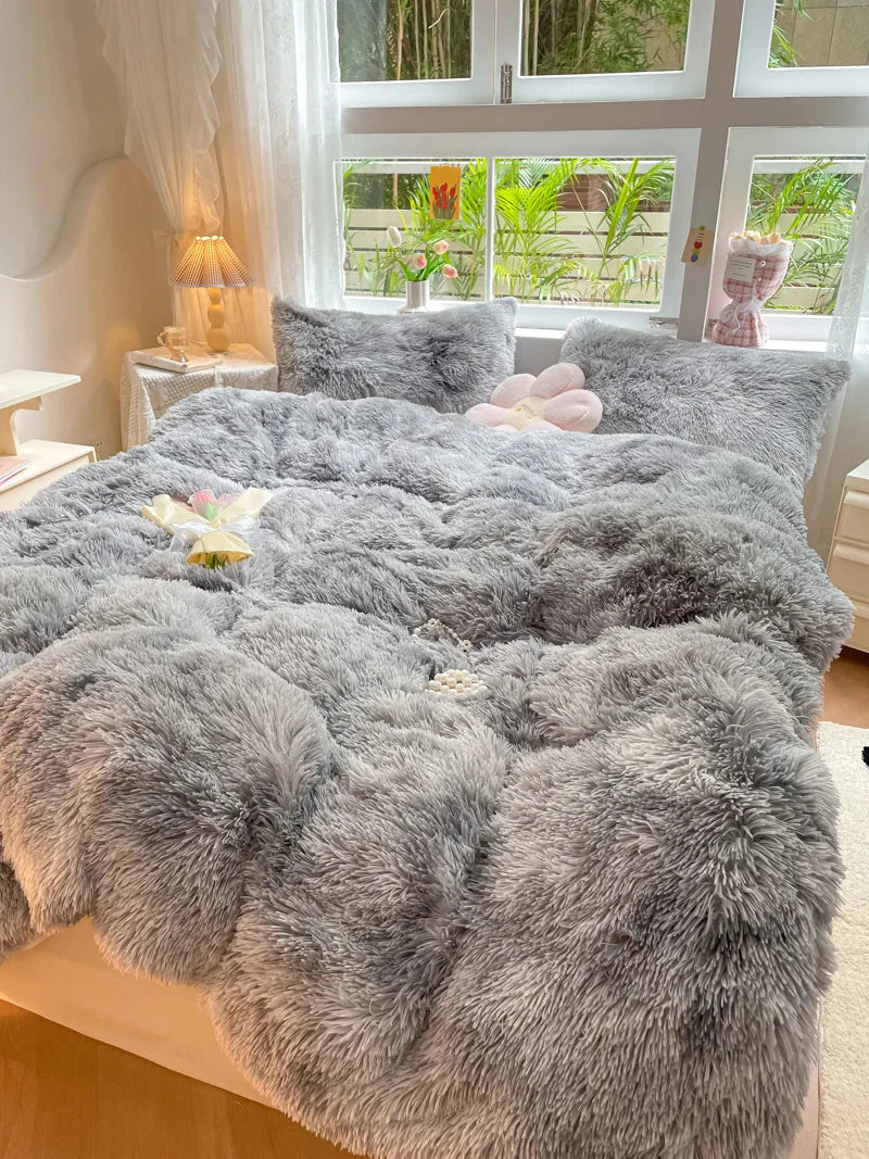 BowLift | FluffCandy - Luxury Long-Haired Duvet Cover for Winter Warmth