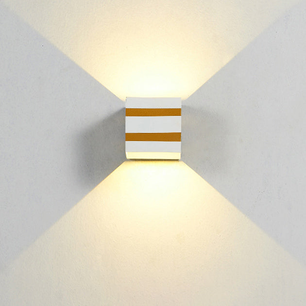 Outdoor Minimalist Square Cube Aluminum Waterproof LED Wall Sconce Lamp | Bowlift