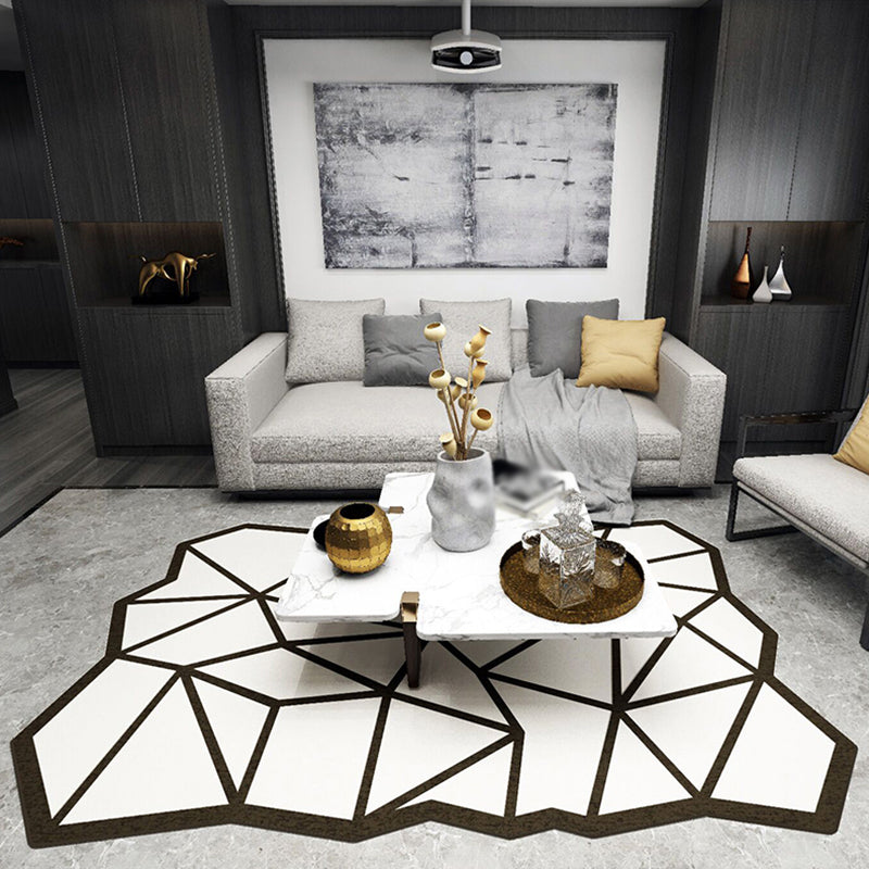 BowLift | Novelty Living Room Irregular Rug in Black and White Geometric Fan Design Rug Polyester Pet-Friendly Area Rug