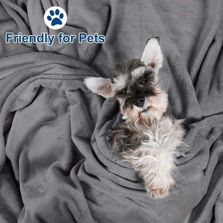 UltraSoft Fleece Blanket – Luxury Reversible for Every Season Bowlift