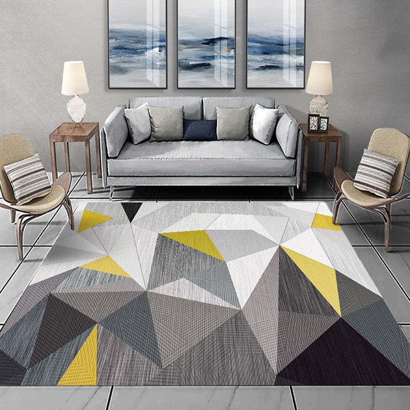 Multicolored geometric patterned rug Polyester Easy rug Washable pet-friendly rug Rug for the living room | Bowlift