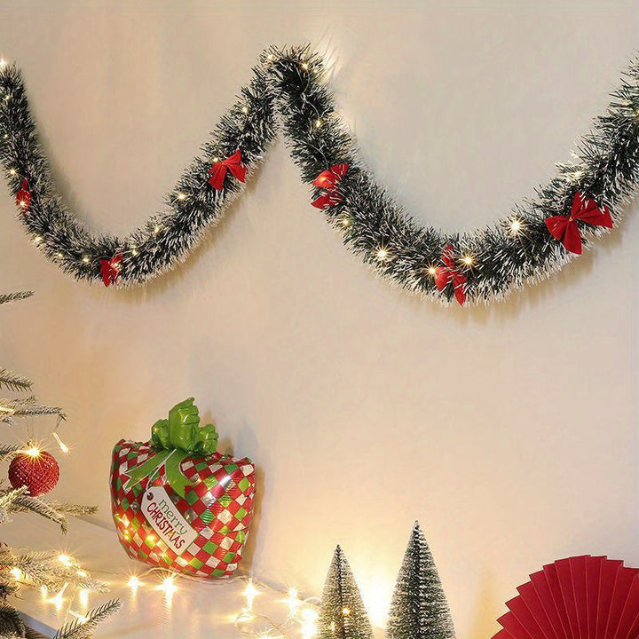 BowLift | Set of 2 Battery-Powered LED Christmas Garland Lights