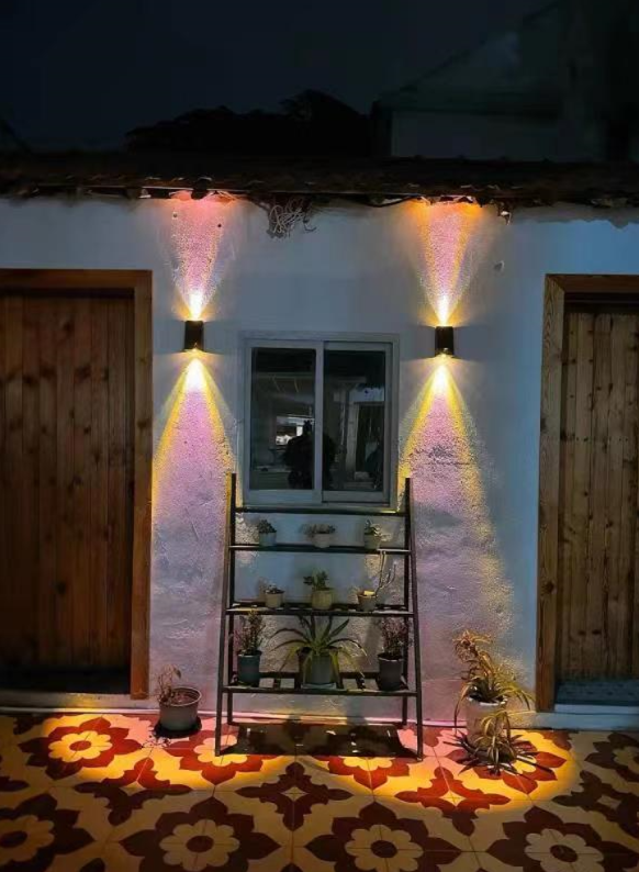 Simple Solar Trapezoid Outdoor Waterproof Up and Down Lights LED Wall Sconce Lamp | Bowlift