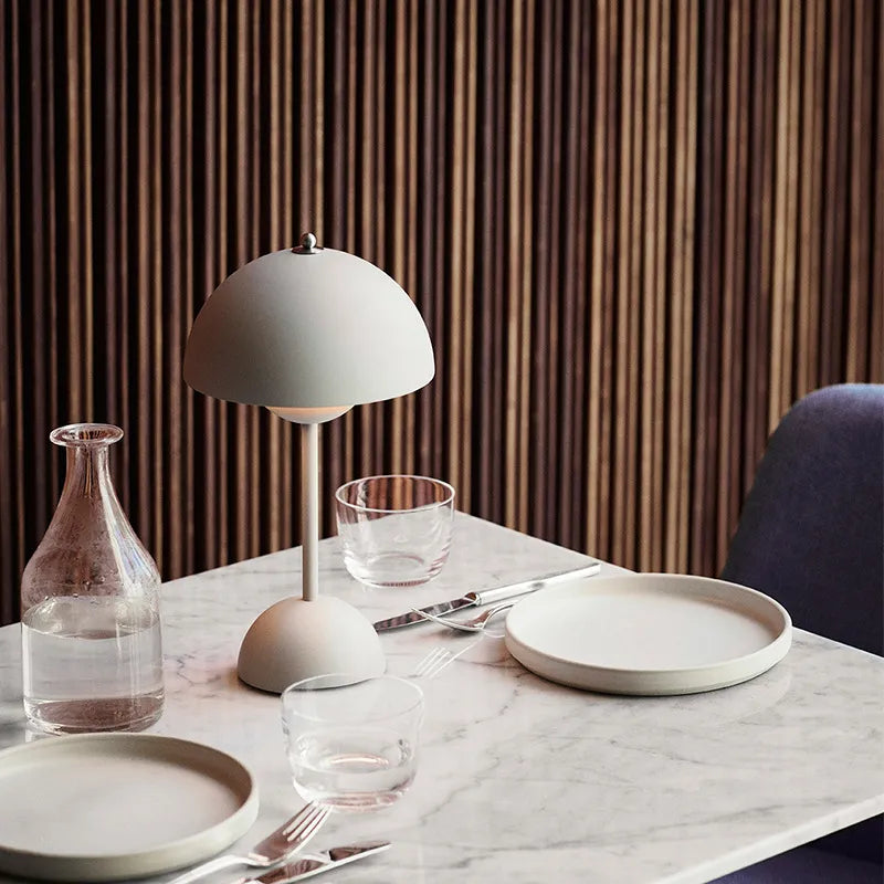 BowLift | Trendy Mushroom-shaped Design Lamp - MushLuxe