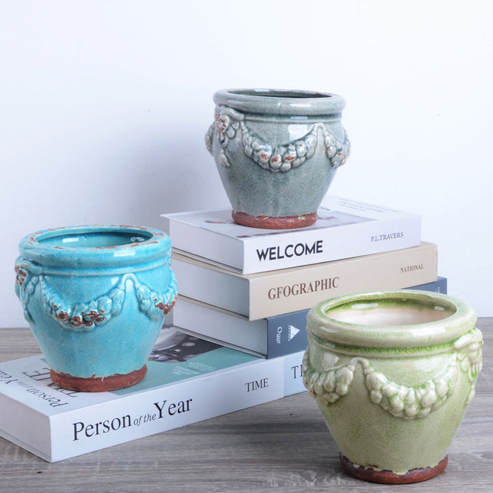 Decorative plant pot with artistic relief Bowlift