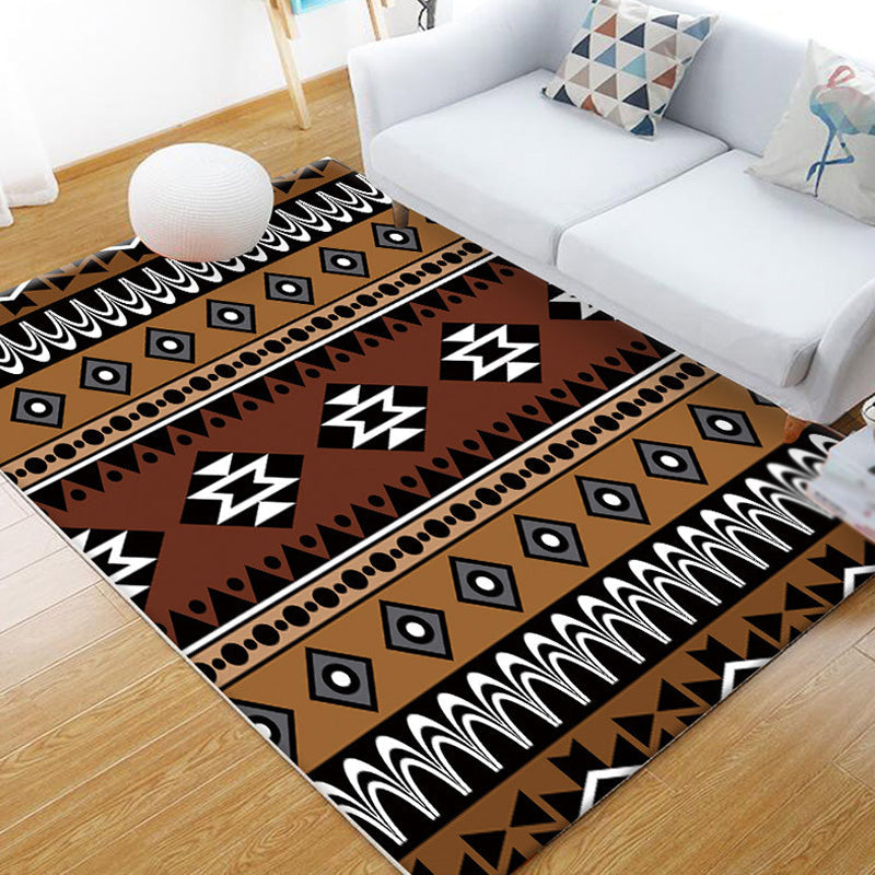 BowLift | Stamm Geometric Pattern Carpet Brown and Green Polyester Carpet Washable Pet Friendly Non-Slip Carpet for Living Room