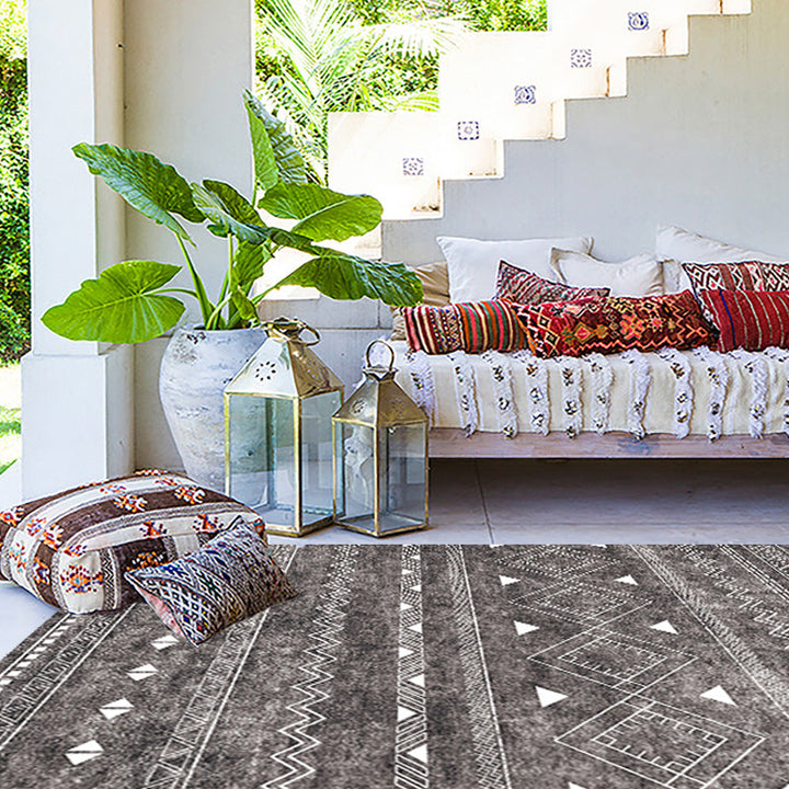 BowLift | White and black bohemian carpet Polyester striped pattern carpet pet-friendly washable non-slip backing carpet for decoration