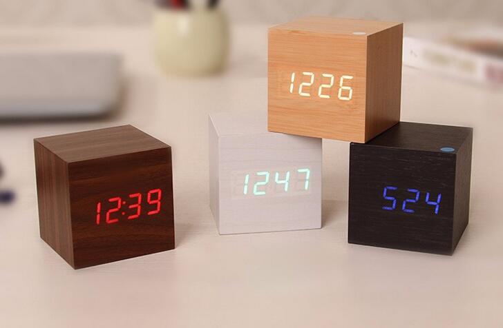 BowLtt|Square Digital Clock Thermometer(Material: Sleek Body; Function: Time Display   Temperature Monitoring; Application: Bedside Placement, Home Decoration)