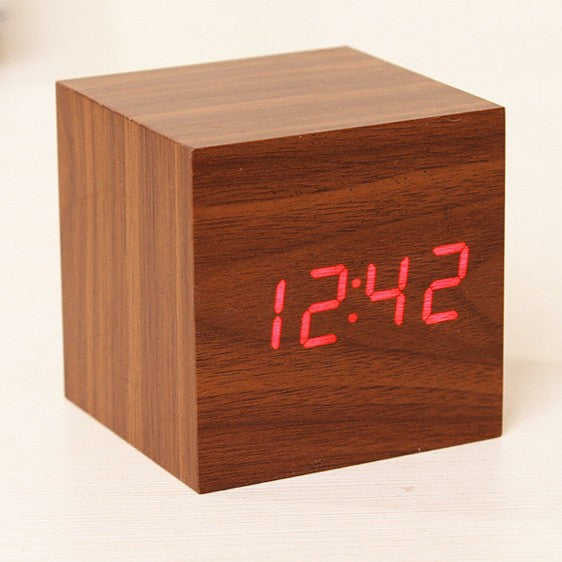 BowLtt|Square Digital Clock Thermometer(Material: Sleek Body; Function: Time Display   Temperature Monitoring; Application: Bedside Placement, Home Decoration)