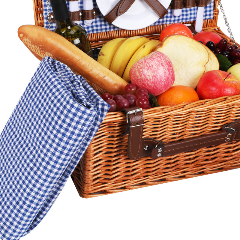 Ladies luxurious picnic basket with integrated crockery set and insulated cooler compartment Bowlift