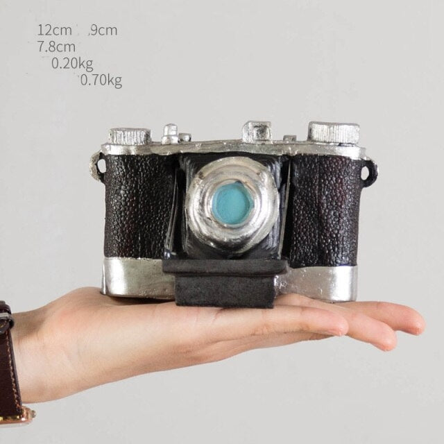 BowLift | Vintage Style Old-fashioned Artificial Film Player Telephone Camera Projector