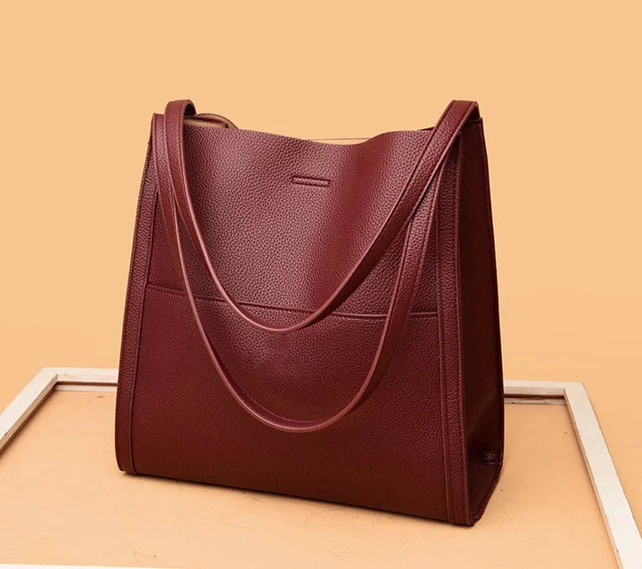 BowLift | Guinevere Poise Meets Practicality