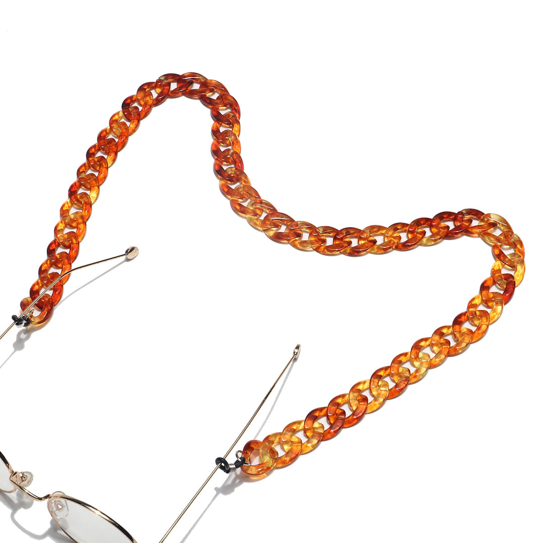 Statement Eyewear Chain Bowlift