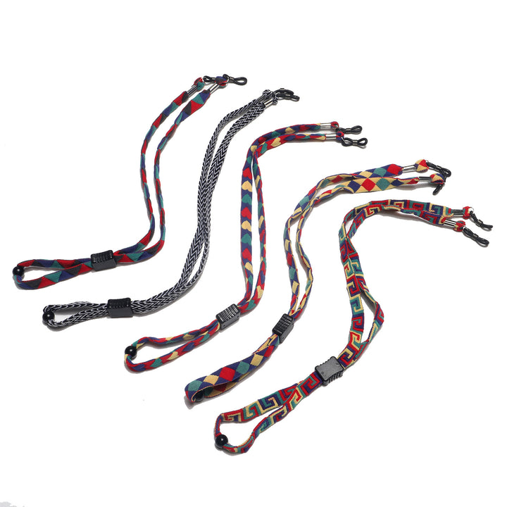 Adjustable Eyewear Retainer Bowlift