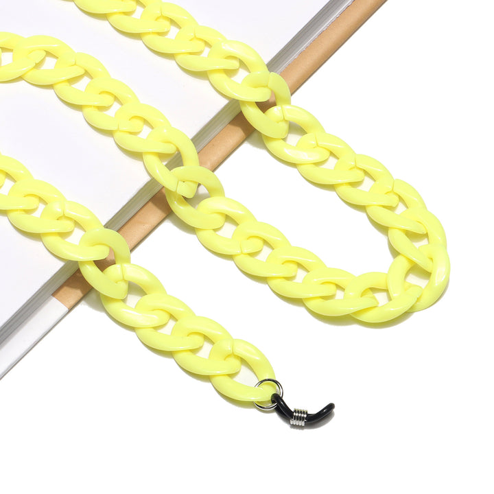 Statement Eyewear Chain Bowlift
