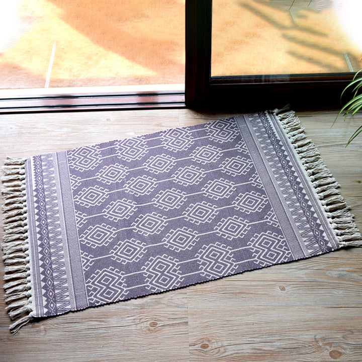Stylish tribal pattern rug Multicolored Moroccan rug made of cotton Washable Non-slip Pet-friendly rug for the living room | Bowlift