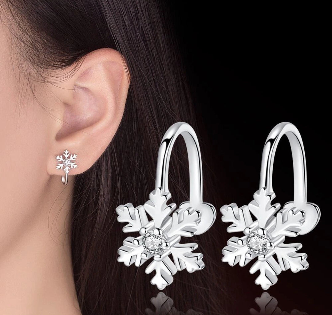 BowLift | Silver Snowflake Ear Cuff Earrings