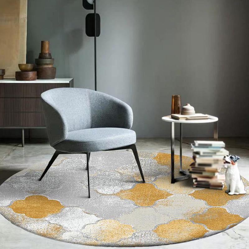 Gold geometric ogee pattern rug synthetic Moroccan area rug washable pet-friendly rug for decoration | Bowlift